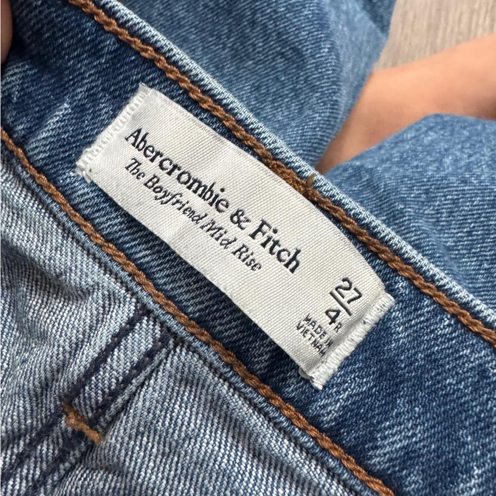 Abercrombie & Fitch high waisted Blue Jeans - Picture 4 of 4